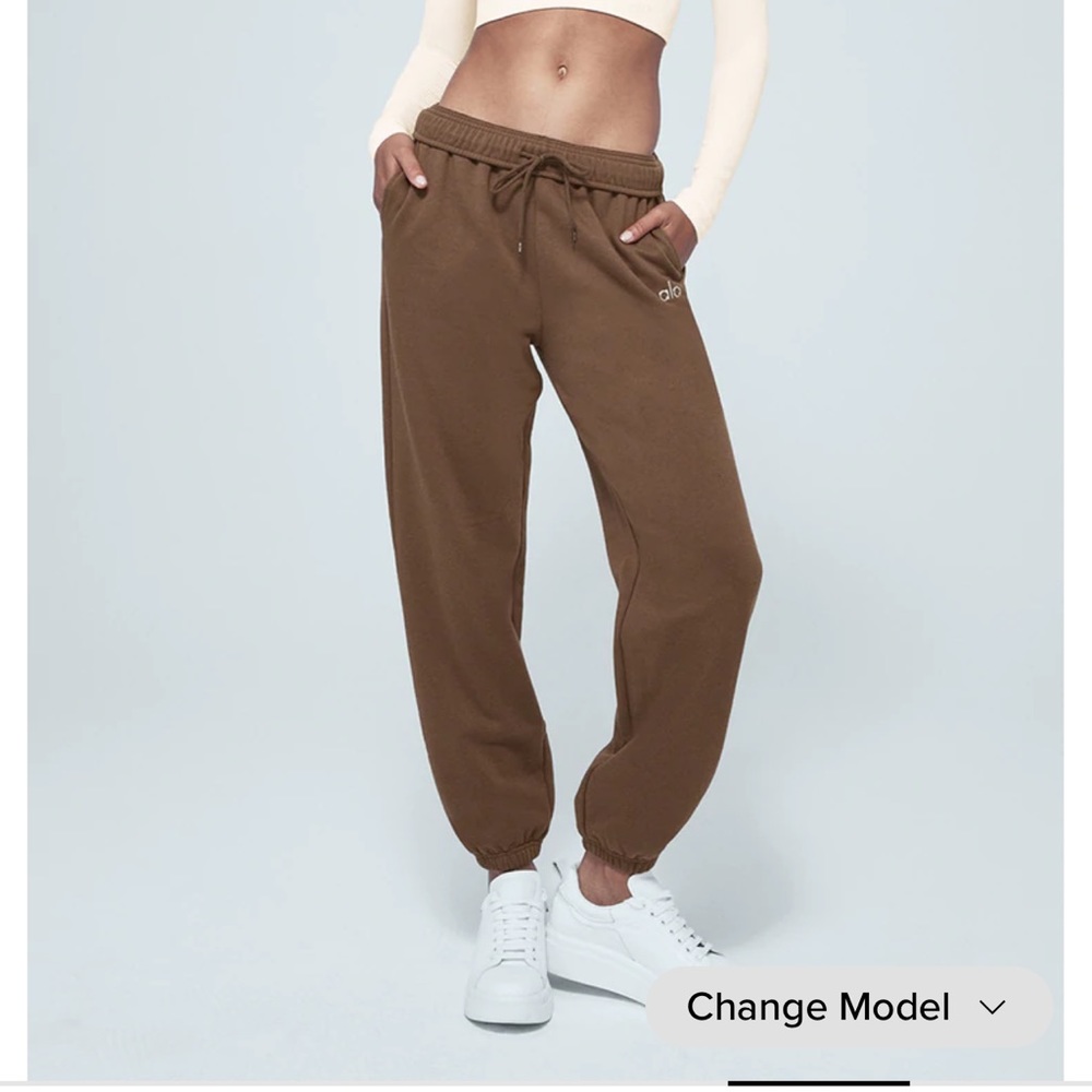 ISO ALO ACCOLADE SWEATPANT (hot cocoa XXS)
